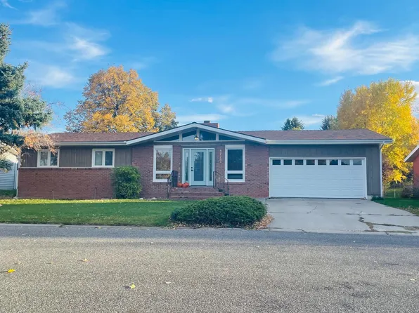 1226 Birch Ln, Cody, WY 82414