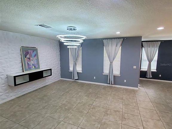 3rd image of 3181 Turret Dr