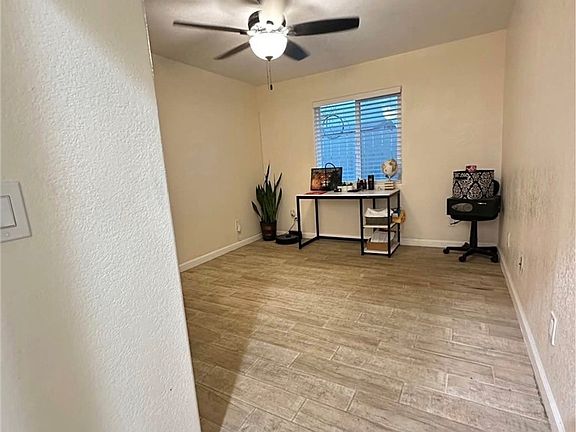 3rd image of 6985 Osbun Rd