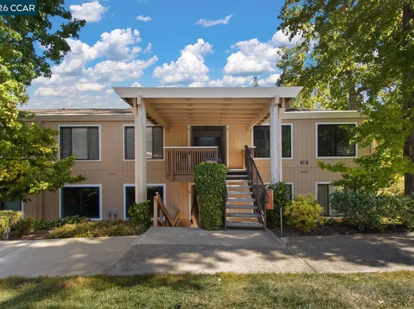 1132 Running Springs Rd APT 11, Walnut Creek, CA 94595
