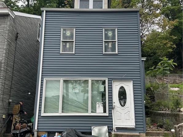 2114 Liedertafel Way, Pittsburgh, PA 15212