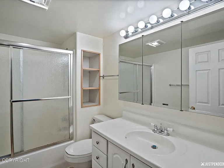 3408 Wyoming Dr — Photo 2