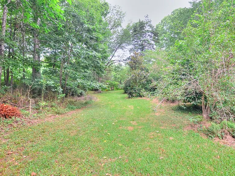 6220 Mount Hermon Church Rd — Photo 14