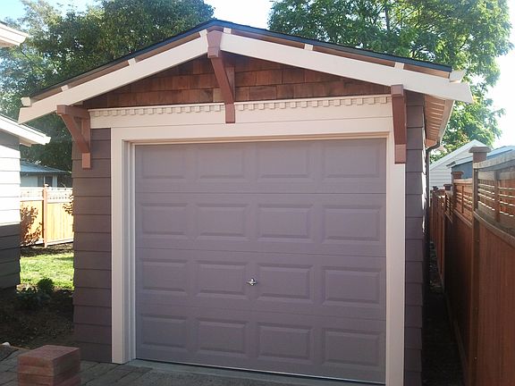 New 1 car garage w/20amp service