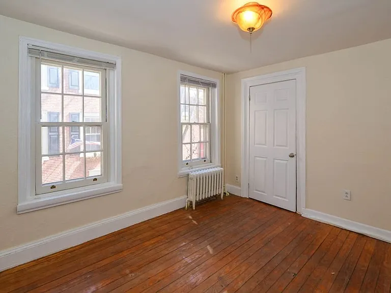 248 S Warnock St — Photo 13
