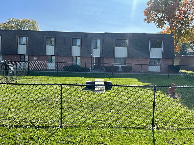 Stadium Villas — Photo 18