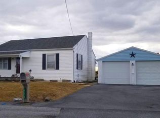 454 Hamilton Ave, Chambersburg, PA