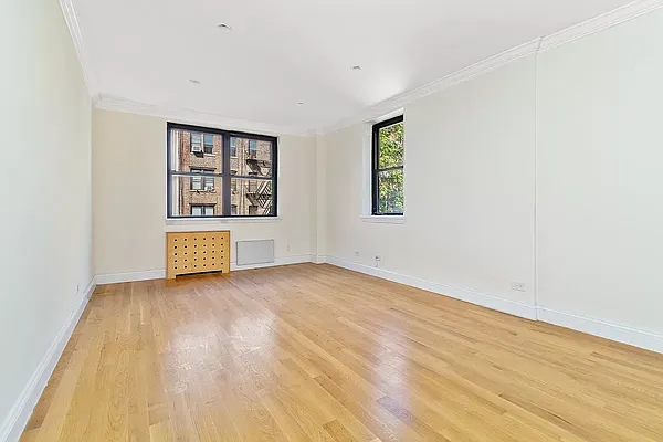 Rented by REAL New York | media 16