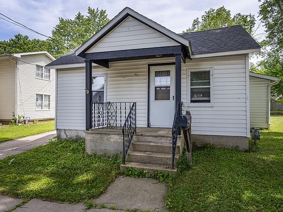 4th image of 412 Clarence St
