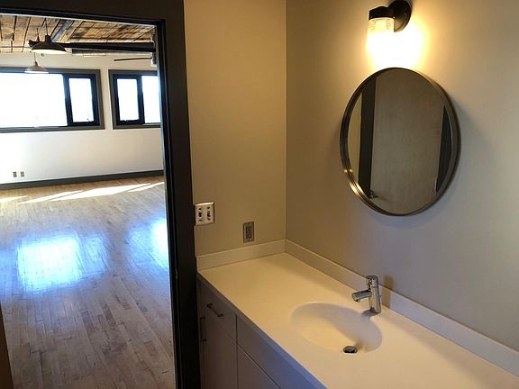 2nd image of 222 N Central St APT 412