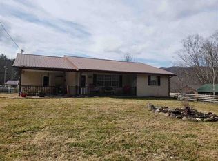347 Rocky Flats Rd, Cosby, TN 37722