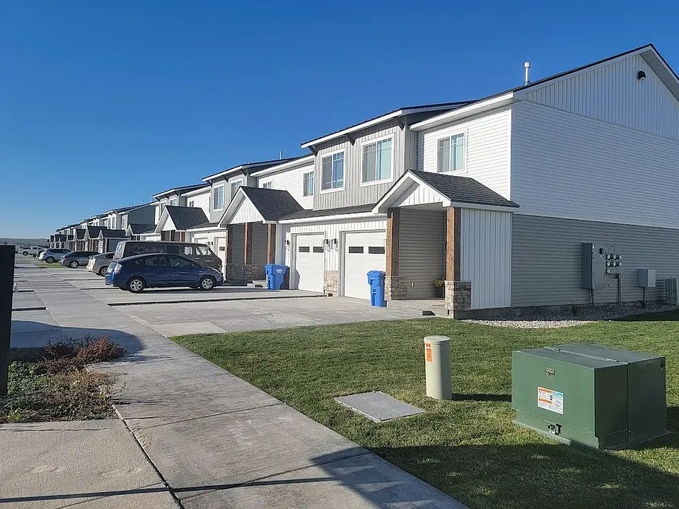 431 Huckleberry Ln