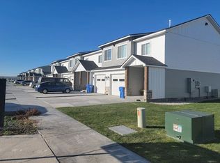 431 Huckleberry Ln, Sugar City, ID 83448