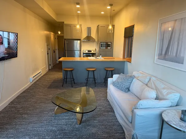 7647 Susans Cir, Park City, UT 84098
