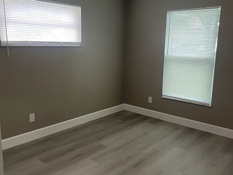 27094 Fernery Ave — Photo 18