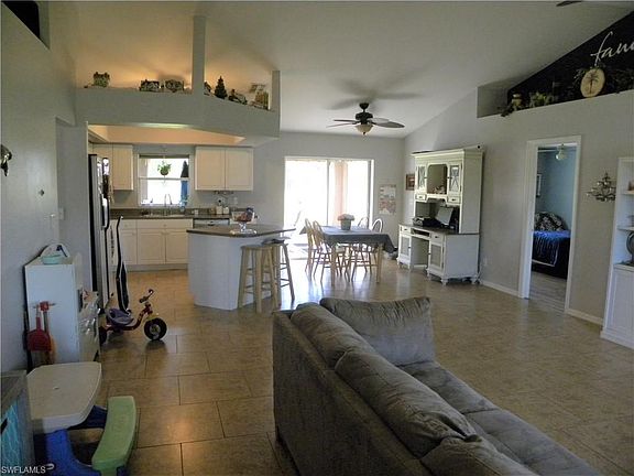 2nd image of 1631 S Gator Cir