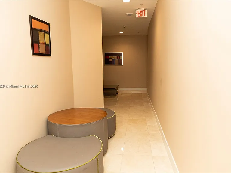 150 Sunny Isles Blvd #Townhouse 1-403 — Photo 6