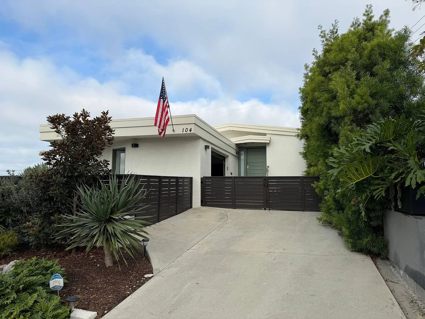 7 bedroom 4.5 bath 3600 sq ft home in SW San Clemente — Photo 4