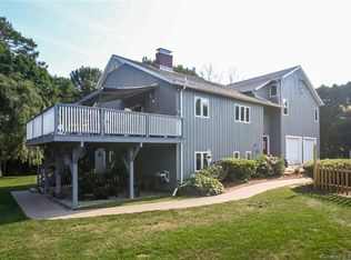 308 Pines Bridge Rd, Beacon Falls, CT 06403