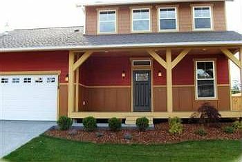 3rd image of 2878 SW Berwick Dr