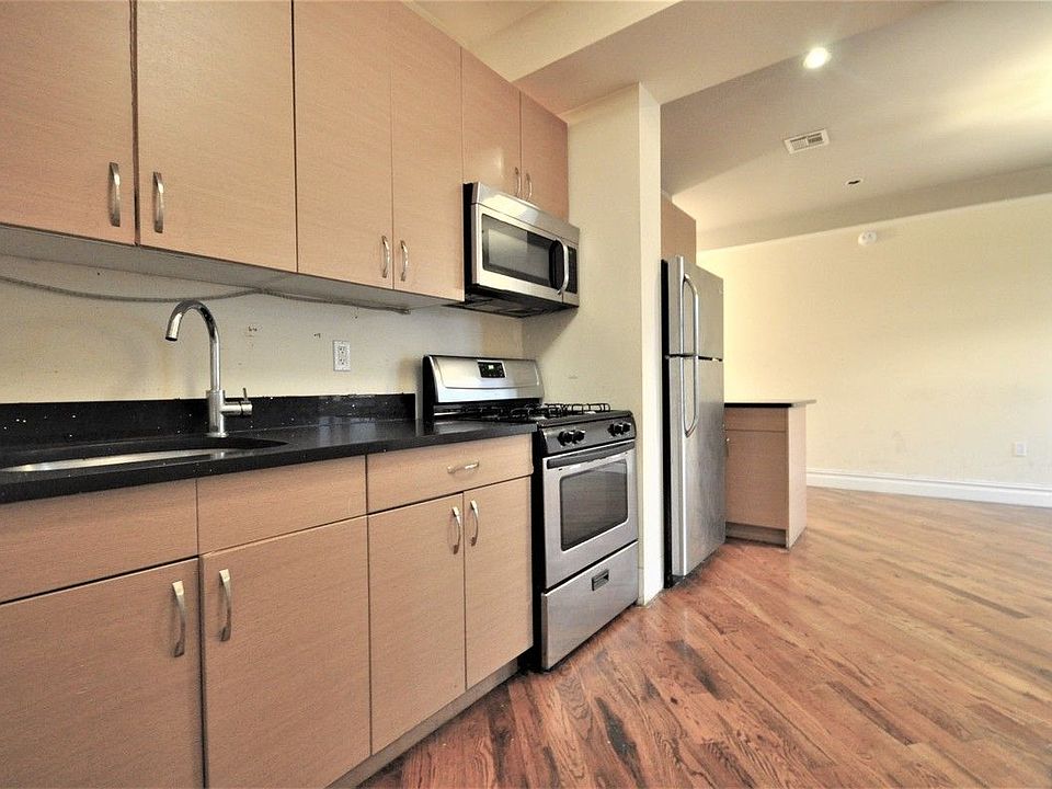 1st image of 1144 Bergen St #3F