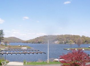 10 Hayestown Rd APT 4, Danbury, CT 06811