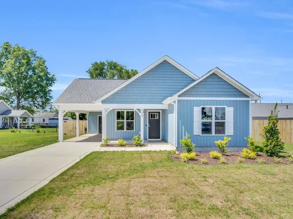 306 E Godwin St, Dunn, NC 28334