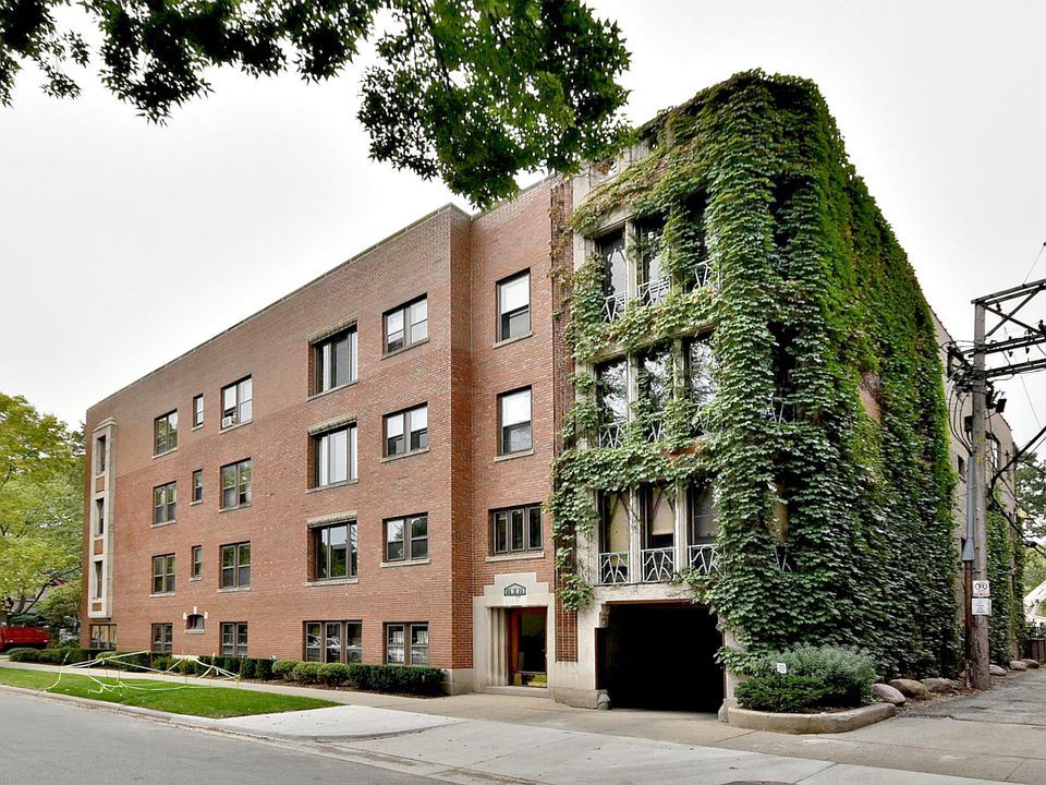 1st image of 818 Erie St #3
