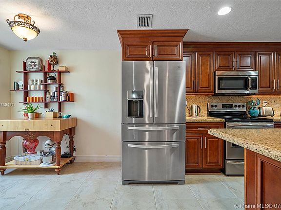 3rd image of 884 NW 81st Way #1