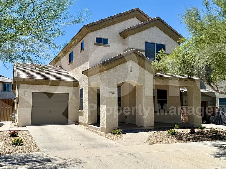 7716 S 37th Way — Photo 1