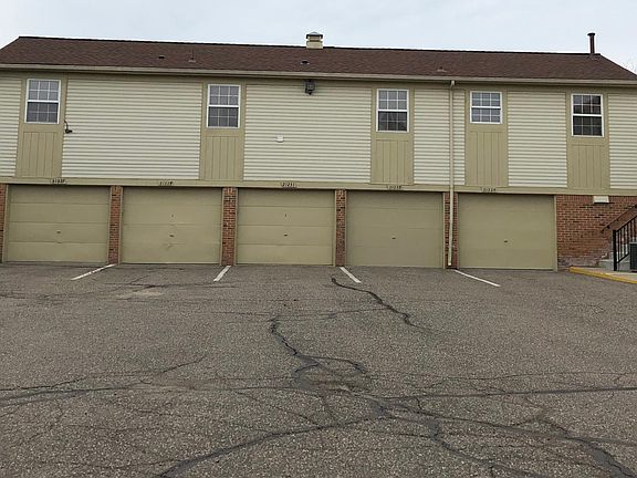 3rd image of 21225 Glen Haven Cir E #11