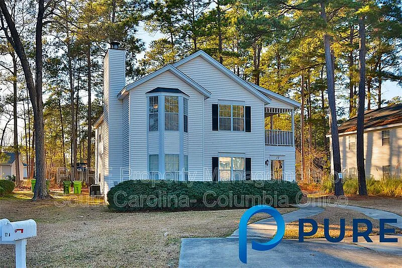3 bed, 2.0 bath, 1290 sqft, $1,550 — Photo 2