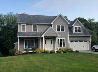 110 S Bay Dr, Narragansett, RI 02882