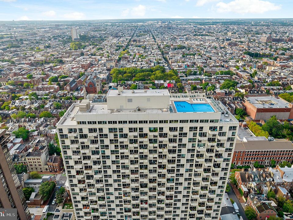 1st image of 604 S Washington Sq APT 1115