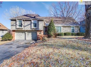 9715 Melrose Dr, Overland Park, KS 66214