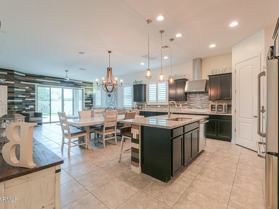1st image of 3009 E Mahogany Place