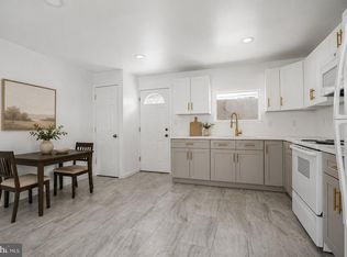 1928 W Carey St, Philadelphia, PA 19140
