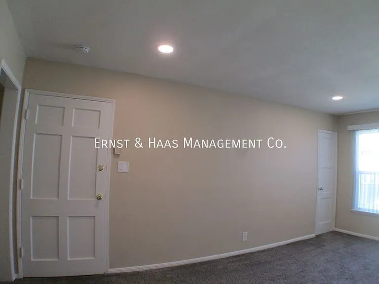 4531 N Banner Dr #3 — Photo 5