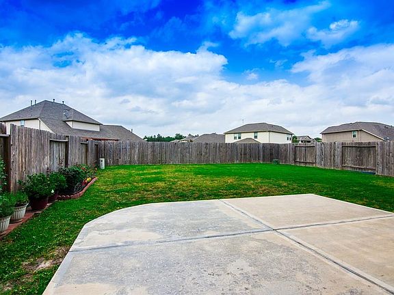 4th image of 21311 Lily Springs Dr