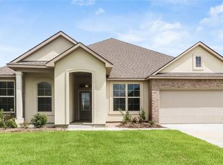 4604 W Ridge Rd, Lake Charles, LA 70607