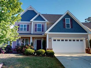 824 Lone Pine Loop, Fuquay Varina, NC 27526