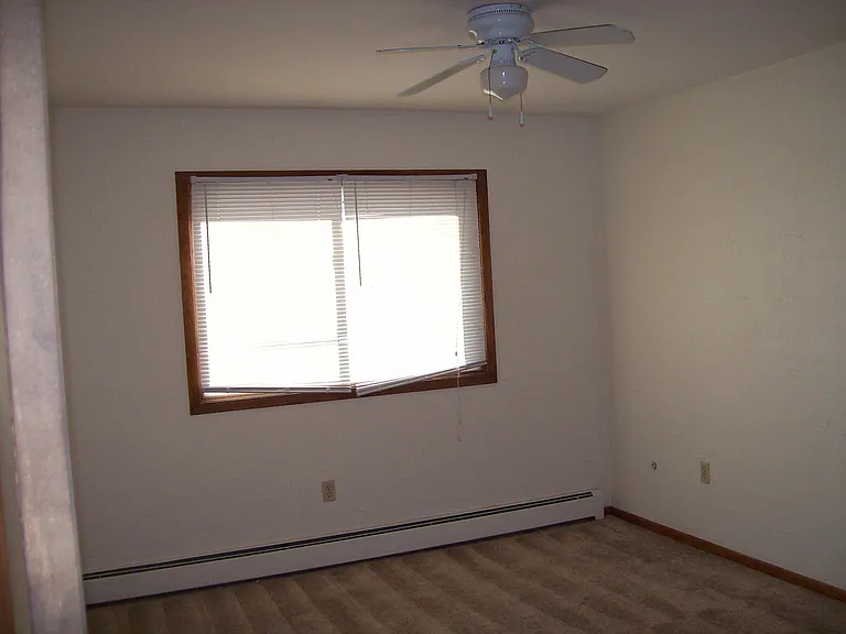 1862 Feronia Ave #12 — Photo 2