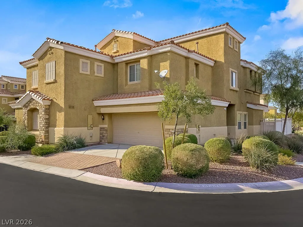 Building Photo - 1087 Luna Eclipse Ln #3