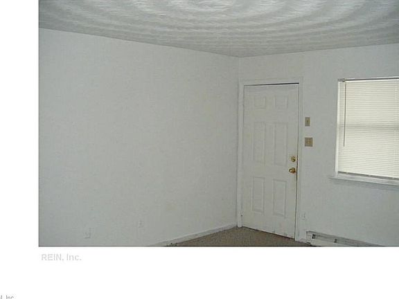 4th image of 2305 Palmyra St #A