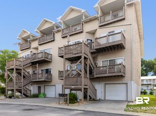 4 Yacht Club Dr APT 200, Daphne, AL 36526