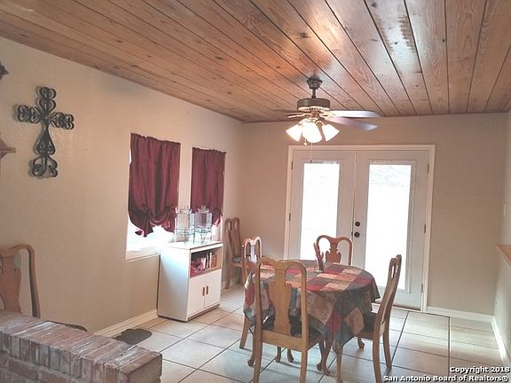 5th image of 219 Dawnridge Dr