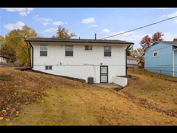 2nd image of 7406 E 51st Ter