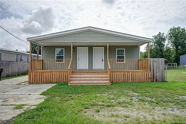1609 Robert Dr