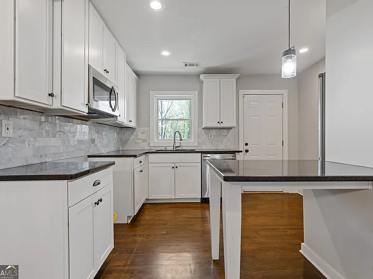 2779 Horse Shoe Dr — Photo 11