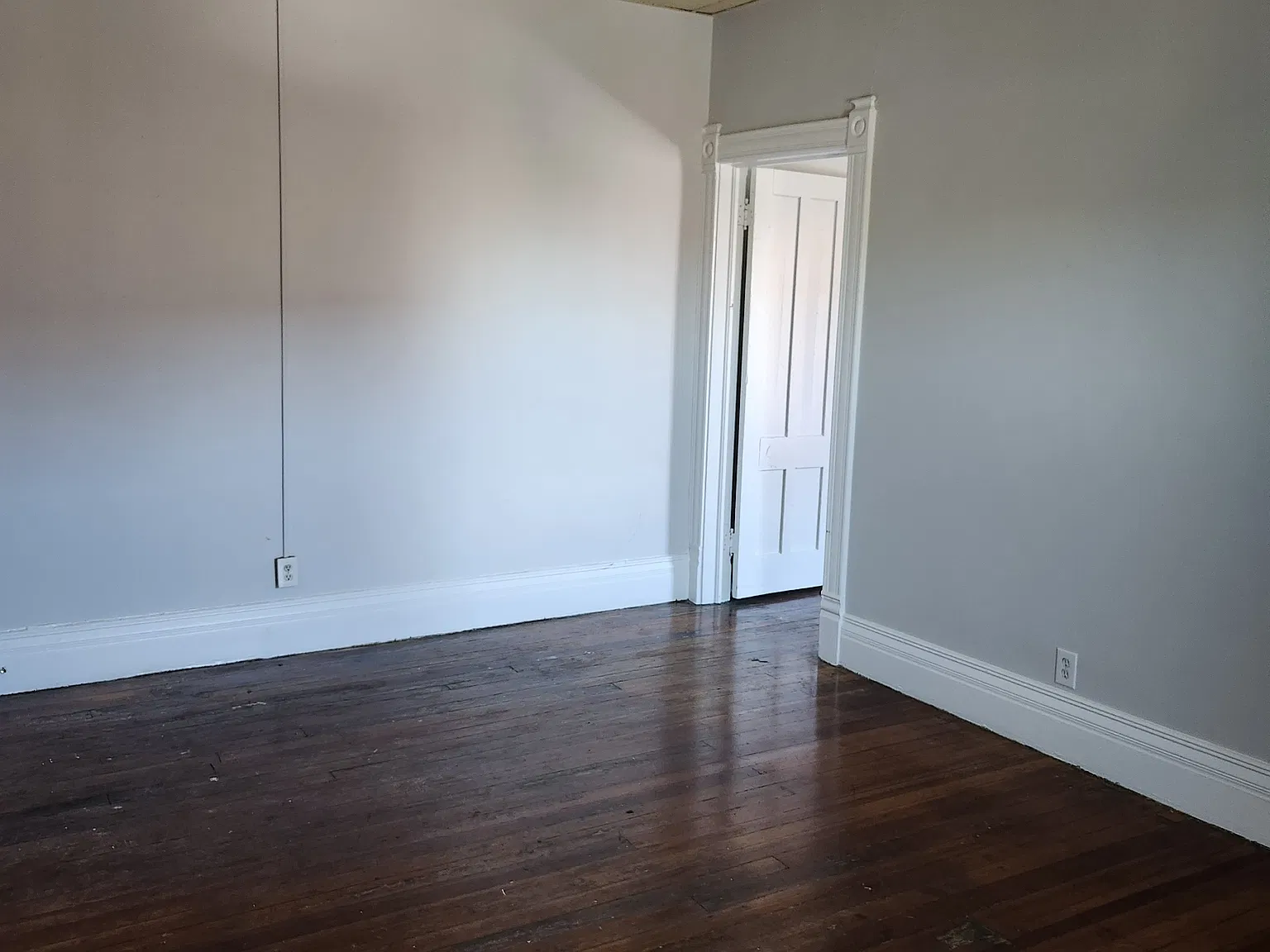 2 bed, 900 sqft, $1,200 — Photo 4